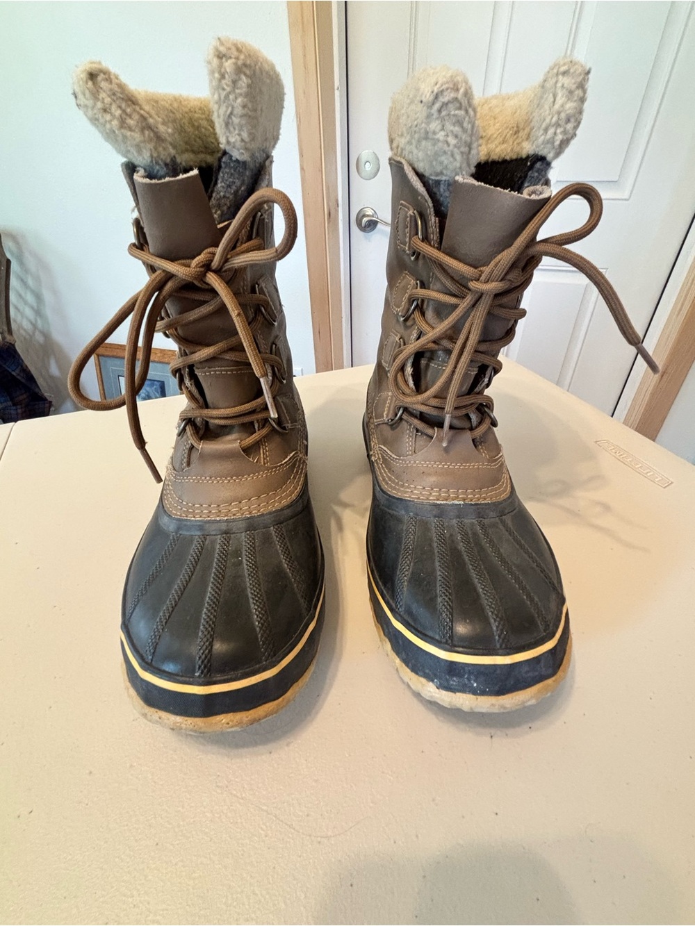 Sorel Women’s Insulated Winter Boots 10